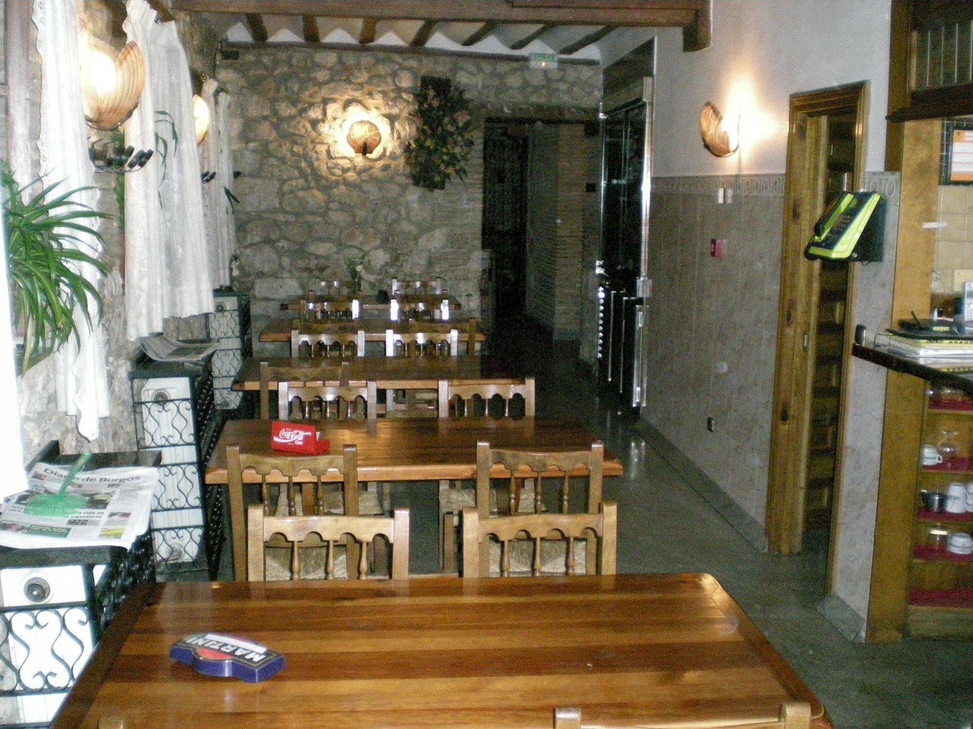 Hotel Puerta Romeros Burgos Exterior photo